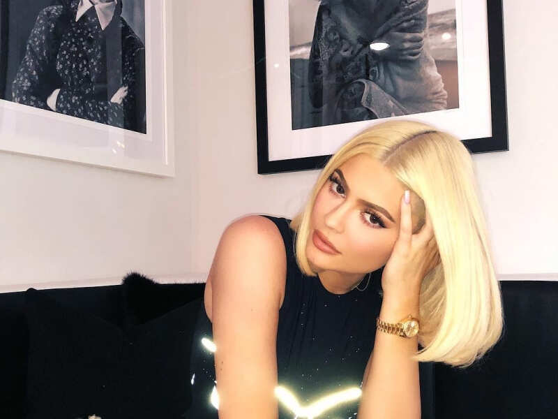 If you haven't noticed, this shiny new hair trend has taken over Instagram... If you haven't noticed, this shiny new hair trend has taken over Instagram...