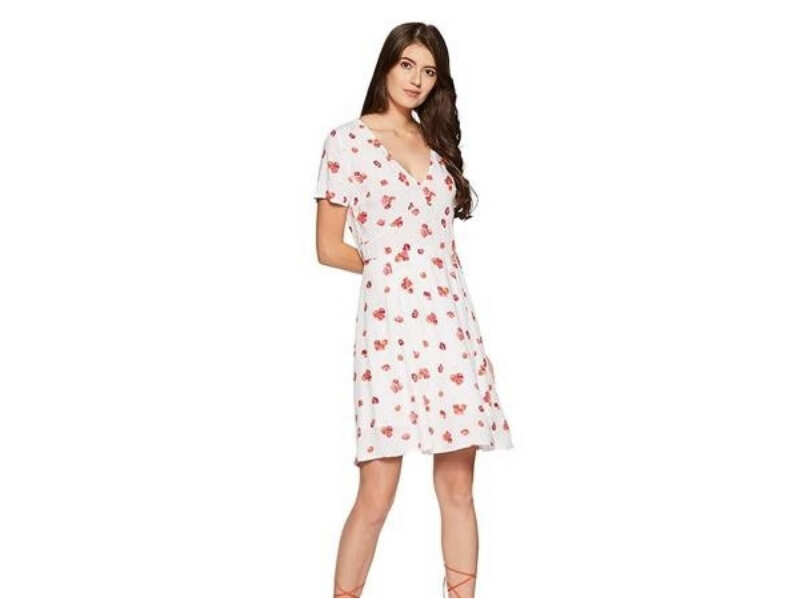 Here are the best floral dresses you can opt for this season Here are the best floral dresses you can opt for this season
