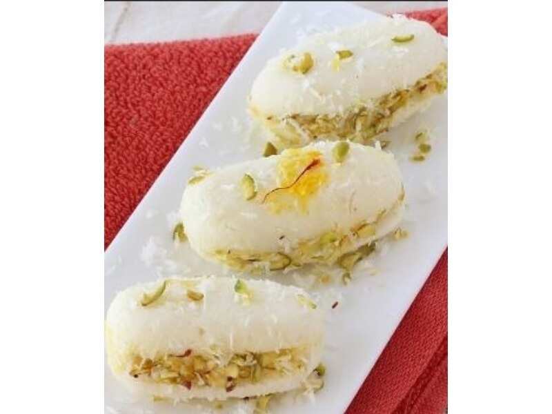 All you dessert lovers should try out these amazing sweet dishes this Diwali! All you dessert lovers should try out these amazing sweet dishes this Diwali!