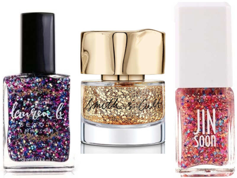 Your fingernails have to be party-ready too, don’t they?! Your fingernails have to be party-ready too, don’t they?!